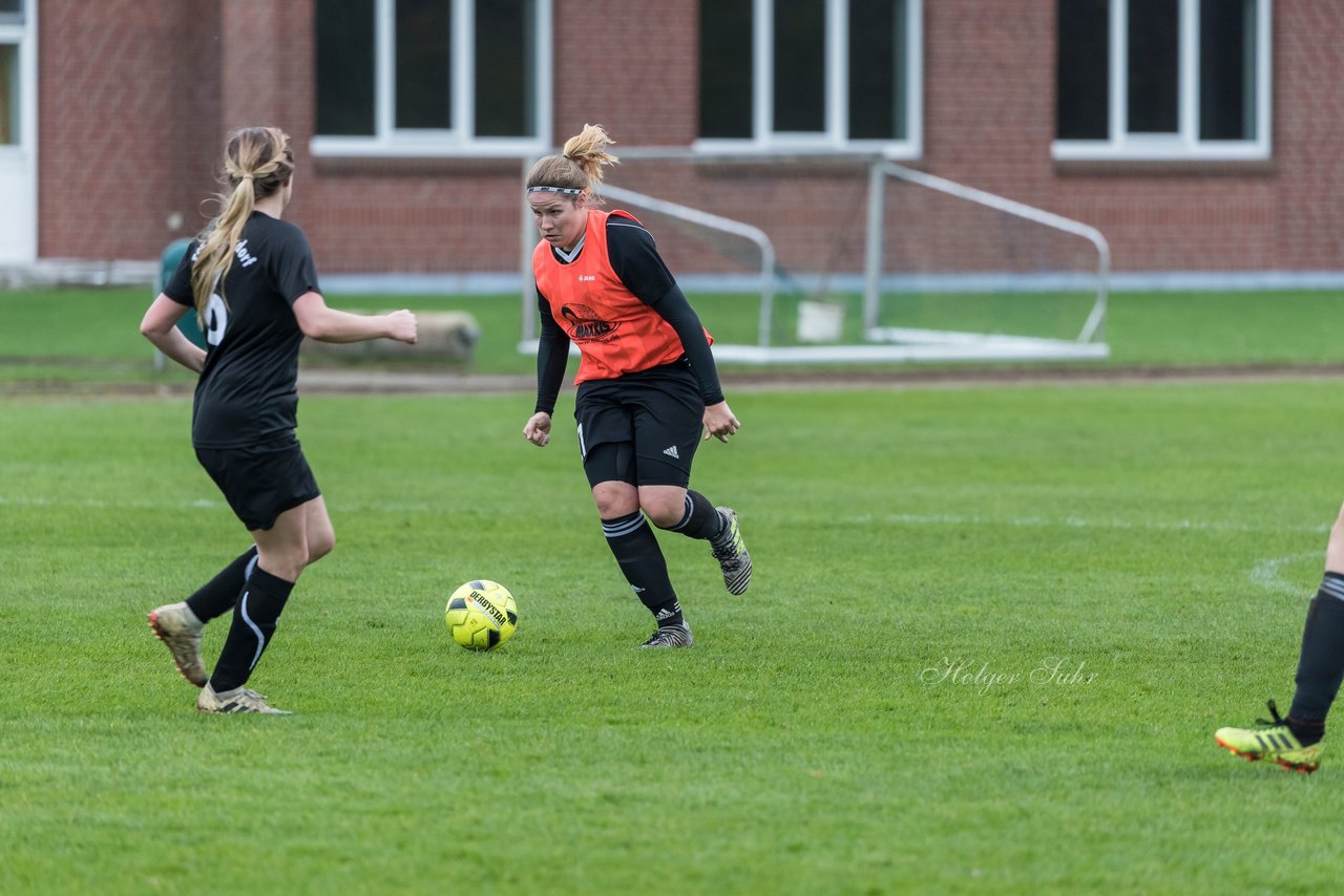 Bild 198 - Frauen TSV Wiemersdorf - VfR Horst : Ergebnis: 0:7